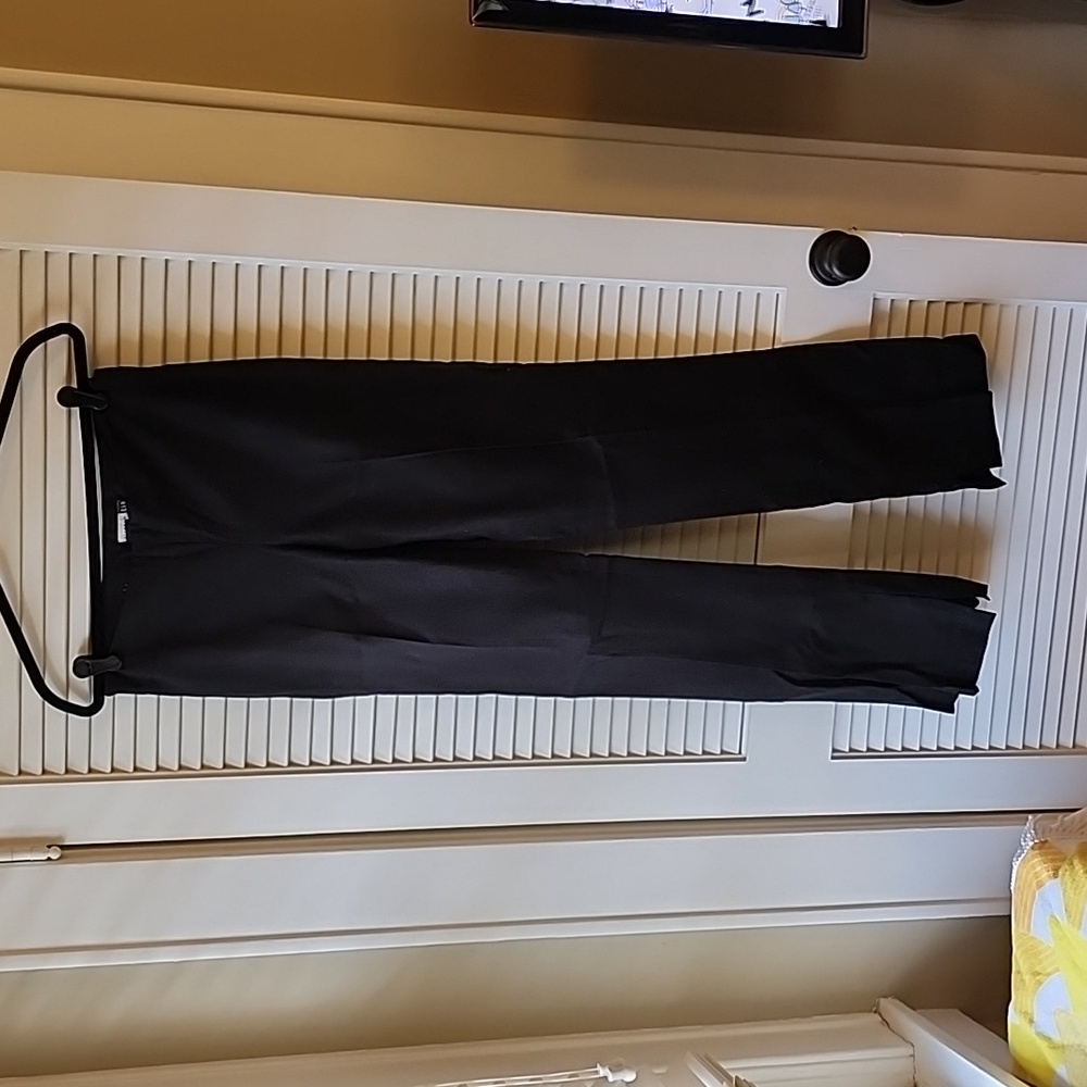 EUC - GAP Black Stretch Pants,  size 6R
